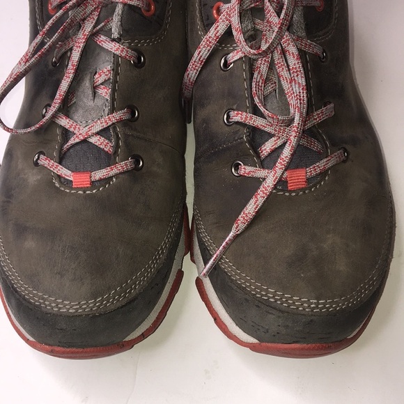 Ahnu Sugar Venture Gray and Brown Suede Leather Low Top Sneakers - Picture 4 of 11